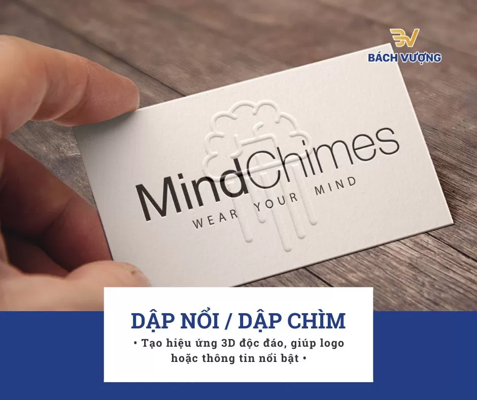 Dập ch&igrave;m/nổi tạo điểm nhấn tr&ecirc;n card visit tại B&aacute;ch Vượng