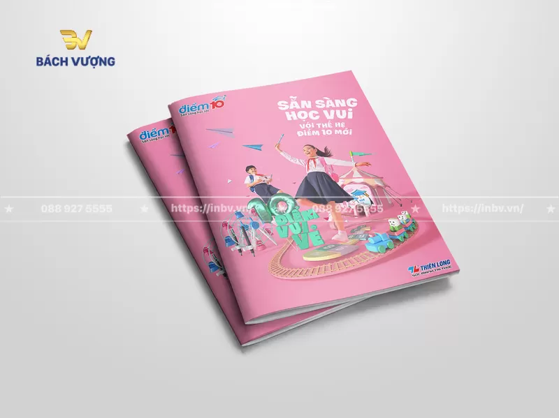 Mẫu catalogue gi&aacute;o dục cho m&ugrave;a tựu trường ghim giữa