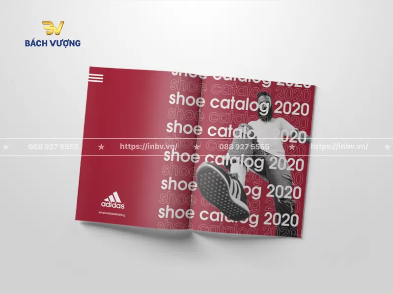 mẫu catalogue gi&agrave;y khổ đứng lật mở trang b&igrave;a tone đỏ độc đ&aacute;o