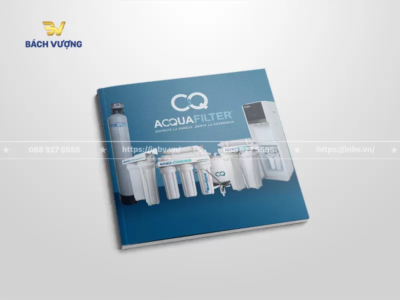 Mẫu catalogue m&aacute;y lọc nước d&aacute;ng vu&ocirc;ng tone xanh dương hiện đại