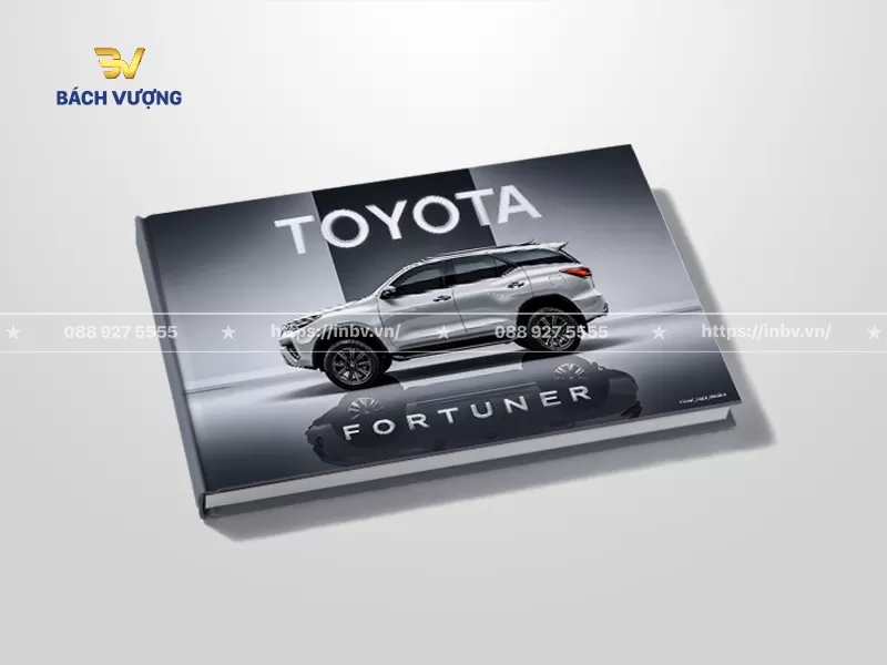 mẫu catalogue xe &ocirc; t&ocirc; mạnh mẽ, đẳng cấp v&agrave; sang trọng