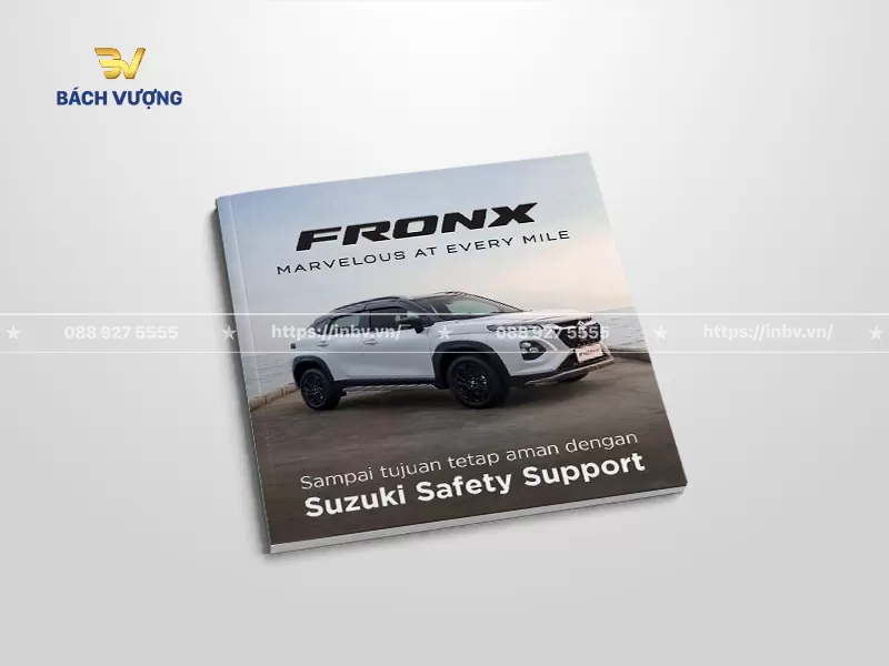 mẫu catalogue xe &ocirc; t&ocirc; ph&ocirc;ng nền tươi s&aacute;ng, trẻ trung