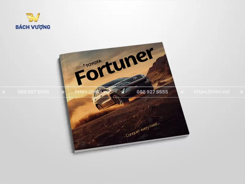 mẫu catalogue xe &ocirc; t&ocirc; việt d&atilde; phong c&aacute;ch phi&ecirc;u lưu, ph&oacute;ng kho&aacute;ng