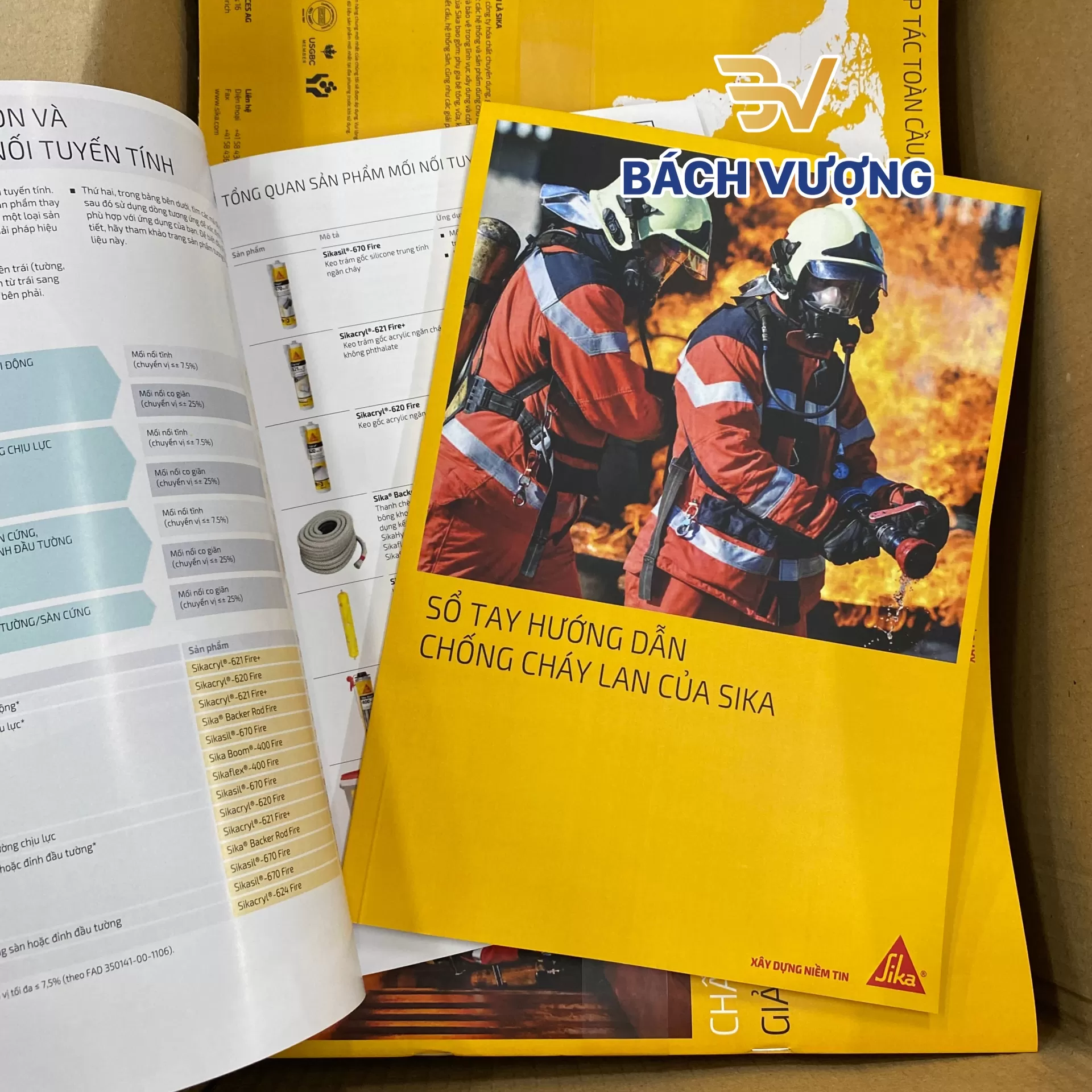 Mẫu in catalogue dạng sổ tay hướng dẫn 