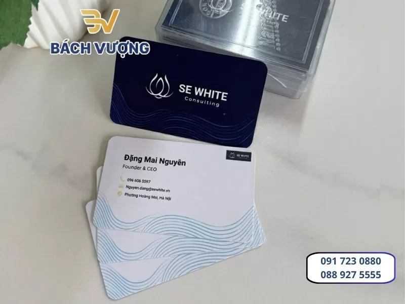 Card visit bo góc - Bách Vượng