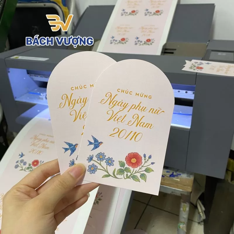 In thiệp theo y&ecirc;u cầu gi&aacute; rẻ tại H&agrave; Nội