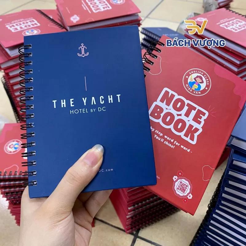 Sổ tay qu&agrave; tặng in logo c&ocirc;ng ty - B&aacute;ch Vượng