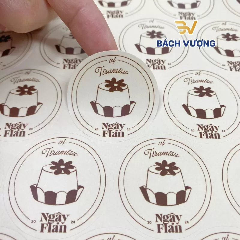 In sticker theo y&ecirc;u cầu tại B&aacute;ch Vượng