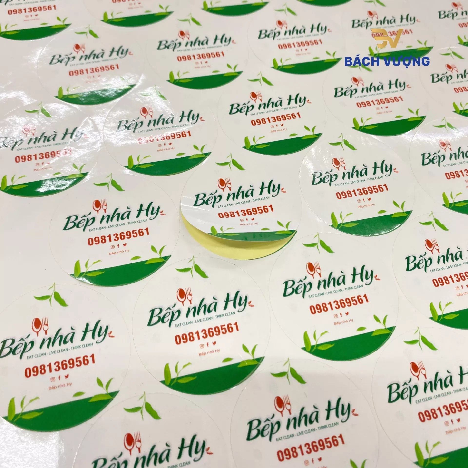 tem nhãn decal nhựa chịu nước
