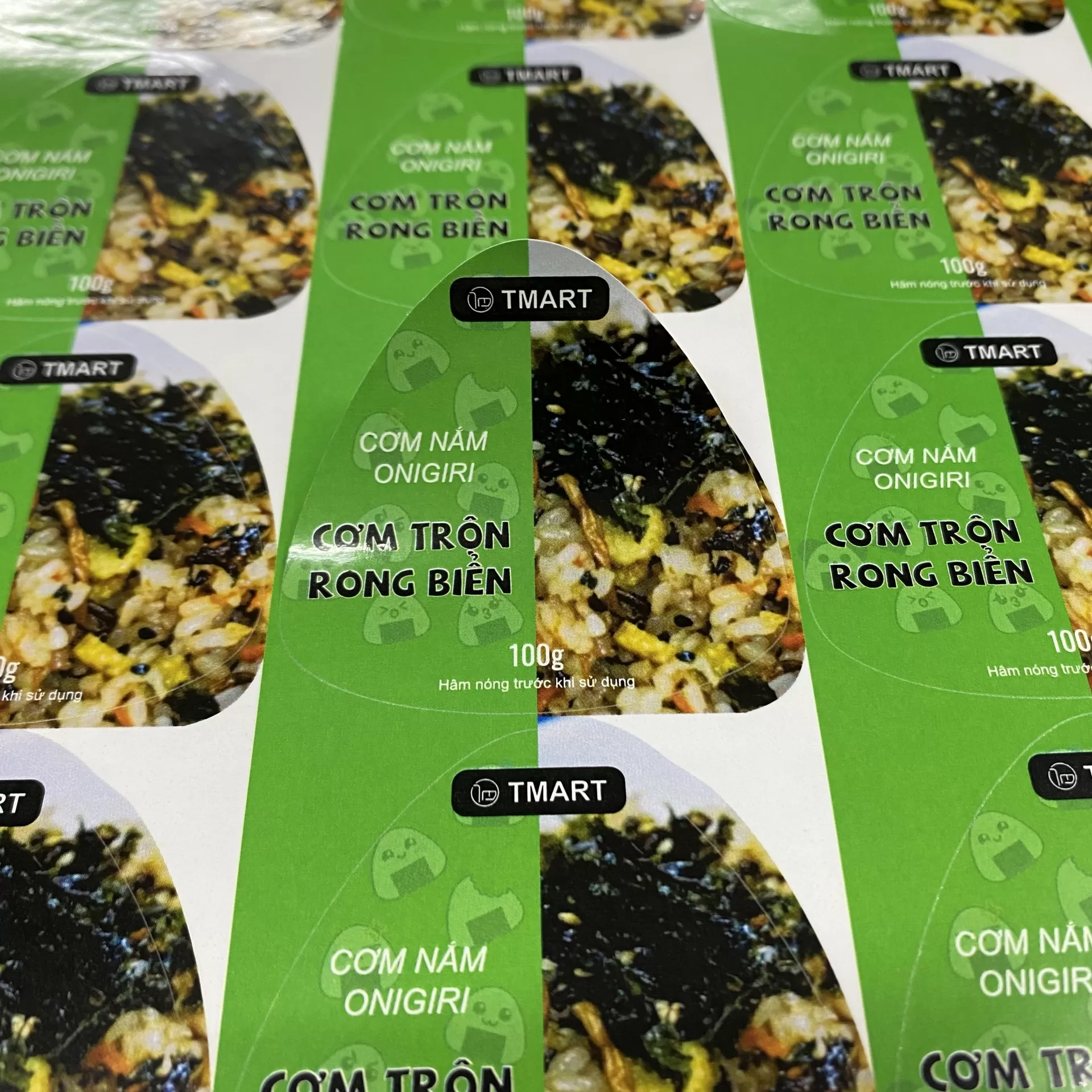 tem nhãn decal nhựa phụ hợp mảng thực phẩm