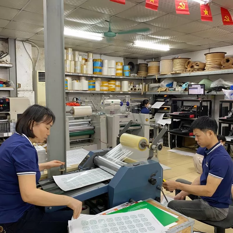 Dịch vụ in tem bảo h&agrave;nh gi&aacute; rẻ tại H&agrave; Nội - B&aacute;ch Vượng